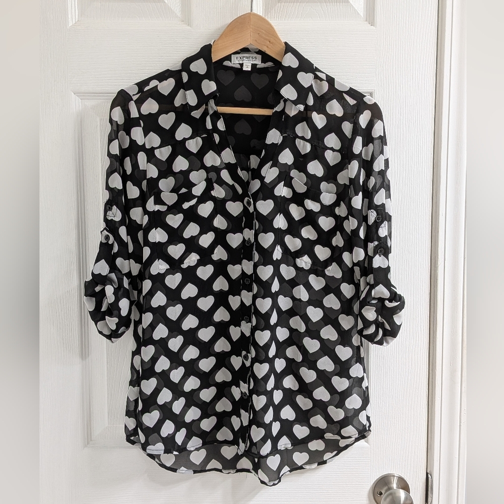 Express Button Down Blouse Small‎ Heart Print Sheer Like New